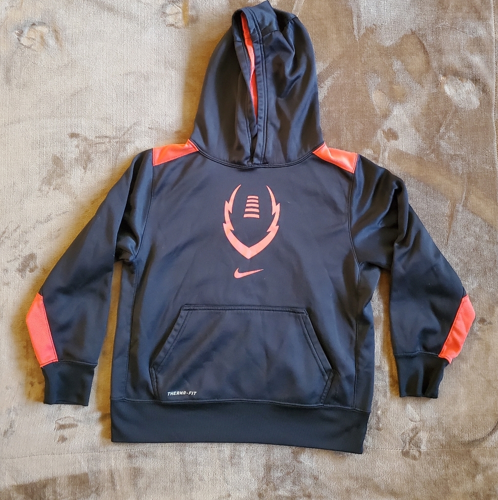 Nike boys hooded sweatshirt